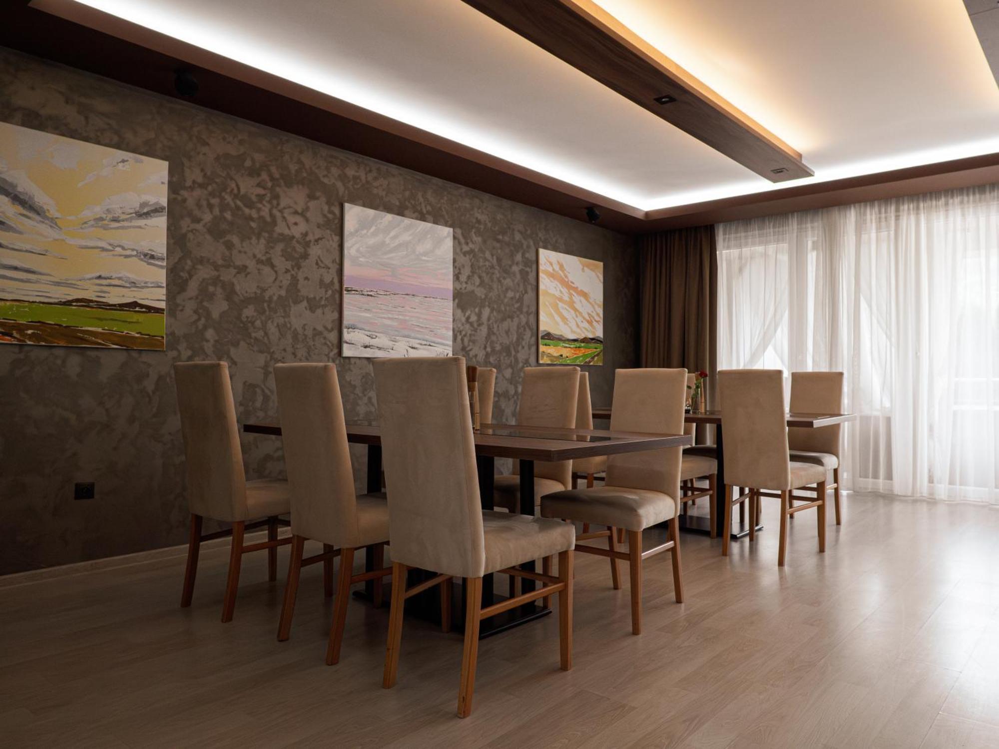 Elite Hotel Nová Dubnica Εξωτερικό φωτογραφία