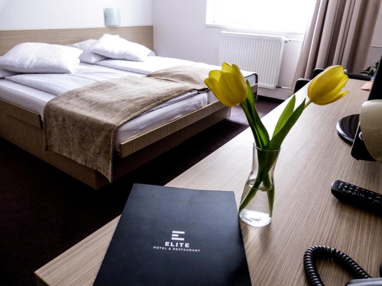 Elite Hotel Nová Dubnica Εξωτερικό φωτογραφία